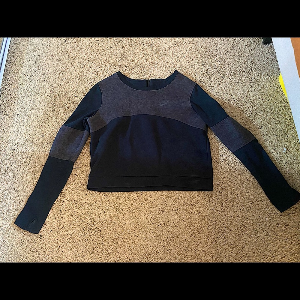 Nike Sweater
